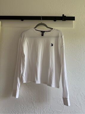 U.S. Polo Assn. White Long Sleeve Crew with Navy Polo Logo Size Small